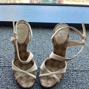 Authentic Gucci White Suede Sandals. Only worn in the office, heels immaculate.